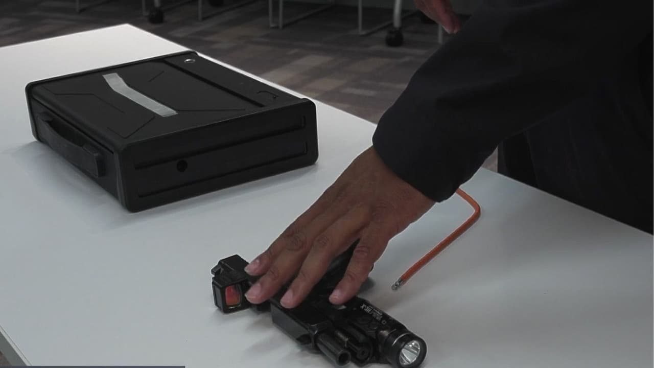 Menor muere por jugar con un arma que se disparó accidentalmente: Autoridades ofrecen consejos de seguridad