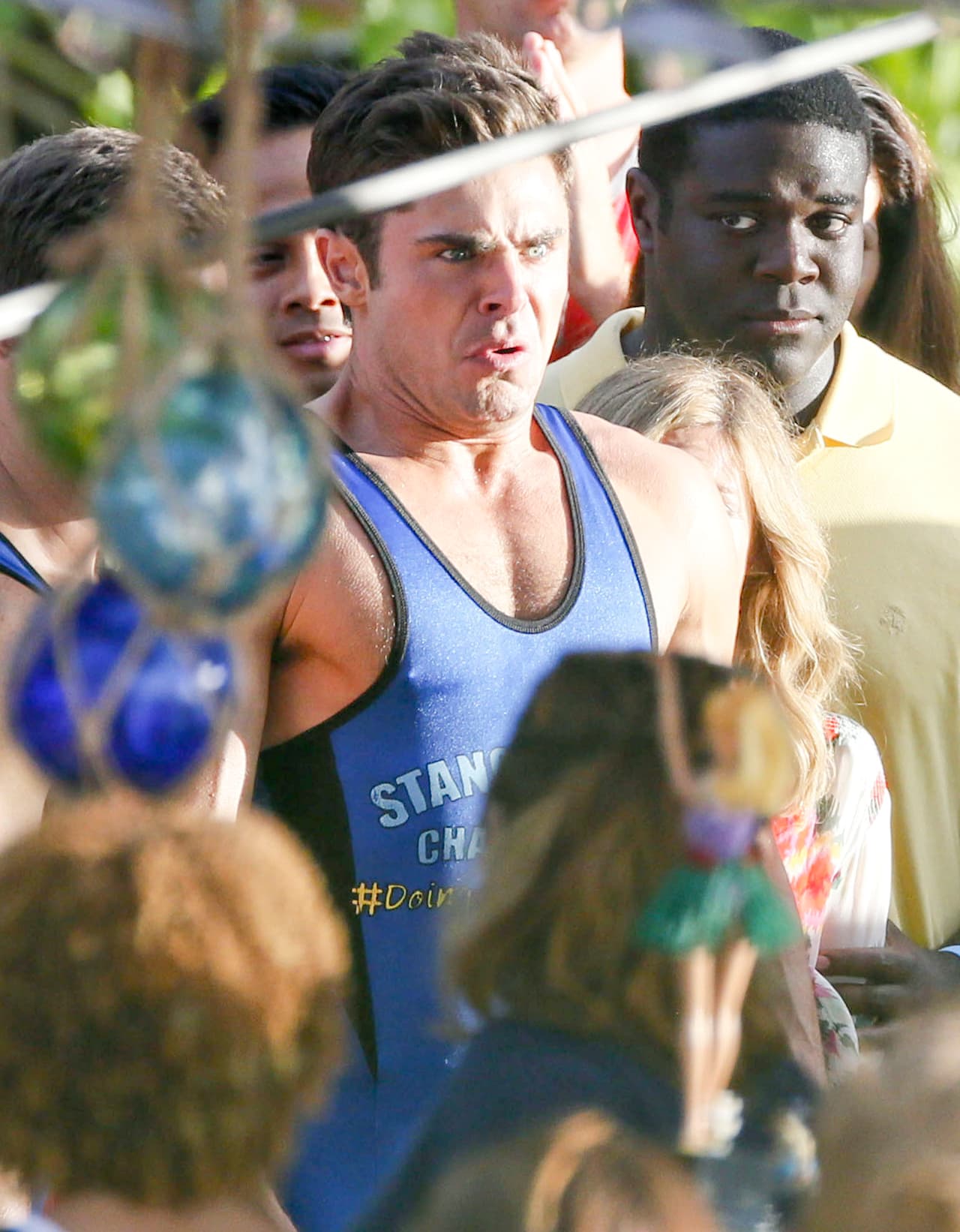 ¡Qué carita, Zac! ¿Te lastimaste?