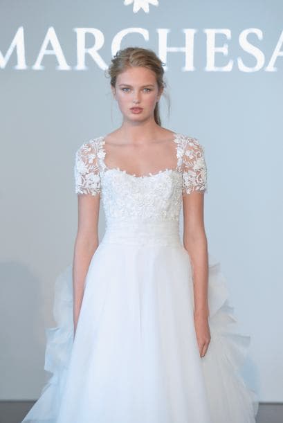 Aquí los mejores modelos de la diseñadora Marchesa.