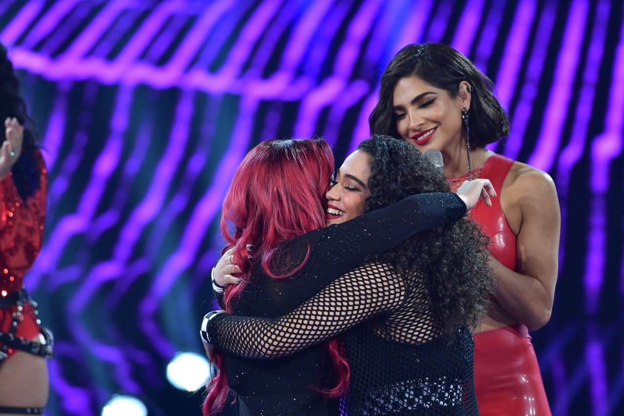 Wanda y Jay Swag se despidieron para siempre con un abrazo, una vez que Alejandra Espinoza dio a conocer el nombre de Wanda, como la participante que había conseguido la mayoría de votos y que seguiría en la competencia.