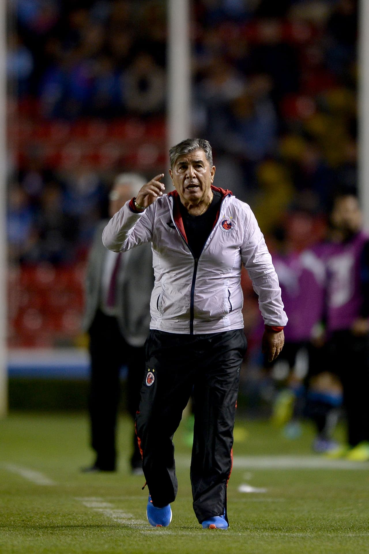 Carlos Reinoso no dirigirá a Veracruz ante Monterrey