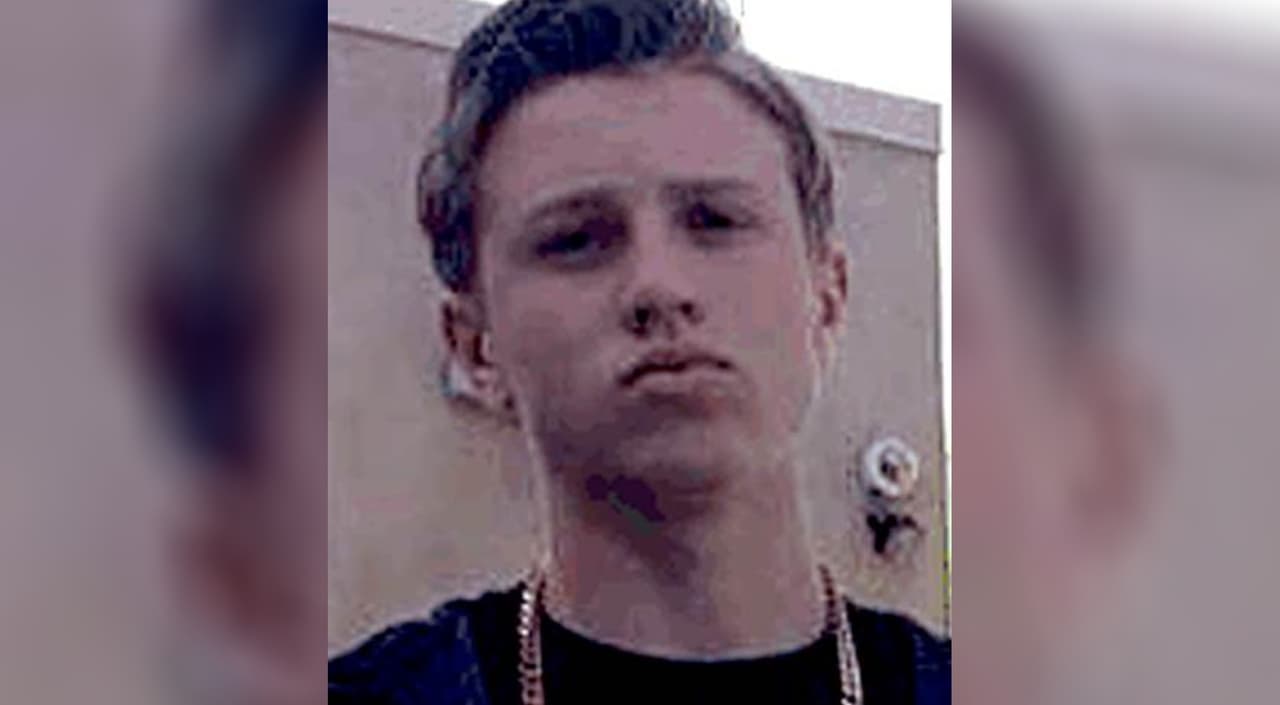 El carro de Lincoln se encontró abandonado detrás de un centro comercial. Debido a estos peligros del internet, actualmente hay 179 casos de niños desaparecidos en Arizona, tal es el caso de Lincoln Stevens.