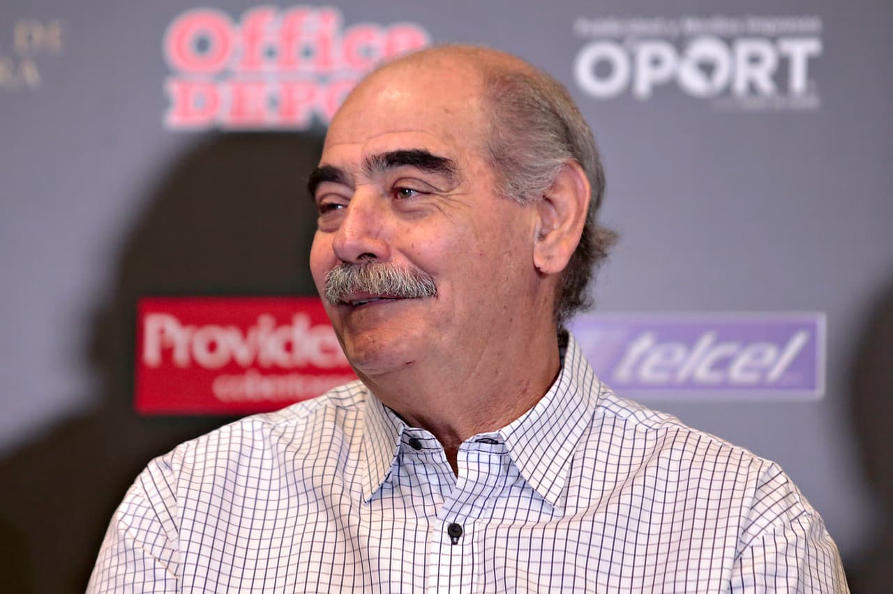 Para Rivelino, Pelé es el mejor de todos los tiempos y no hay comparación con Messi