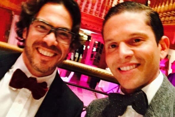 Trabajando o en casa con familia y amigos, los famosos de Univision se la pasaron de lo mejor despidiendo el 2014. ¡A celebrar, como debe ser!