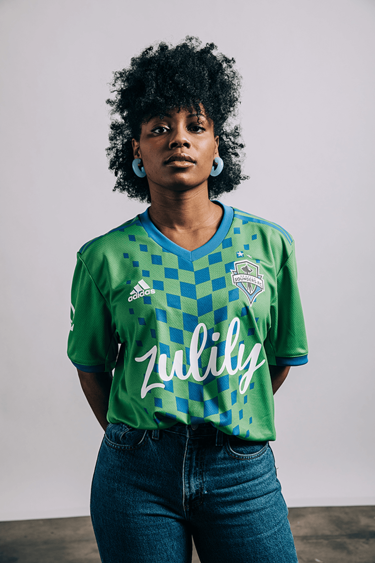 Seattle Sounders vuelve a innovar con su camisa principal en 2022.