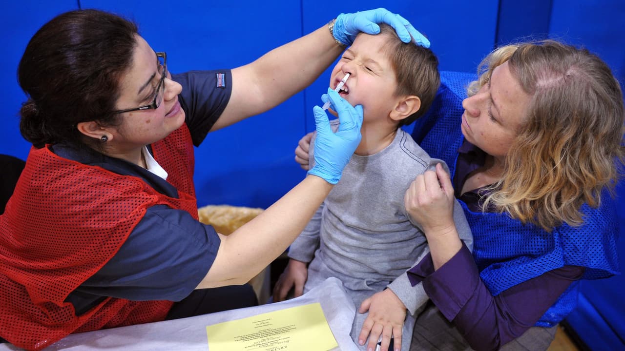 La gripe ocasiona el cierre de todas las escuelas de un condado de Florida