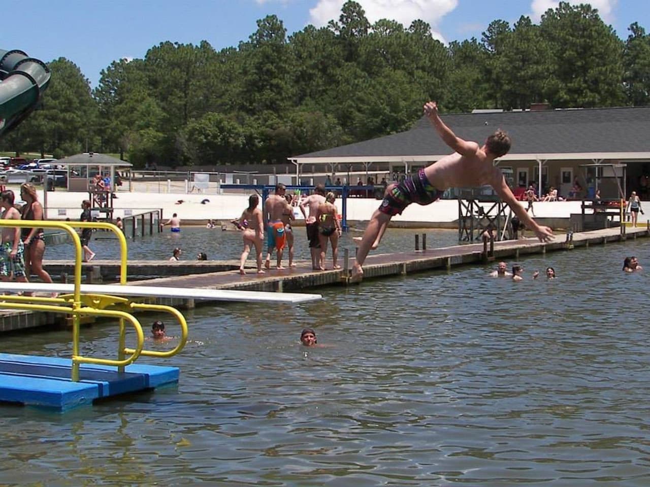 'Ameba come-cerebros' mata a un bañista en Carolina del Norte