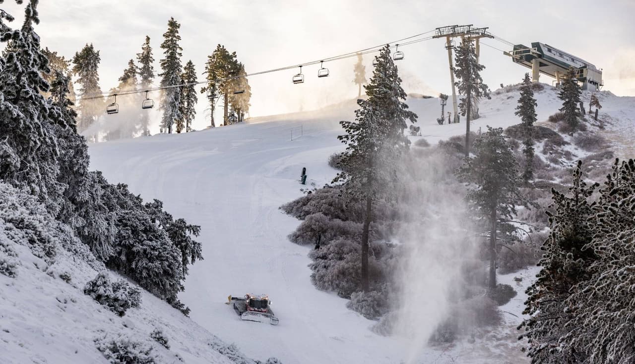 La nieve cubre las montañas y en estos destinos podrás disfrutarla cerca de Los Ángeles