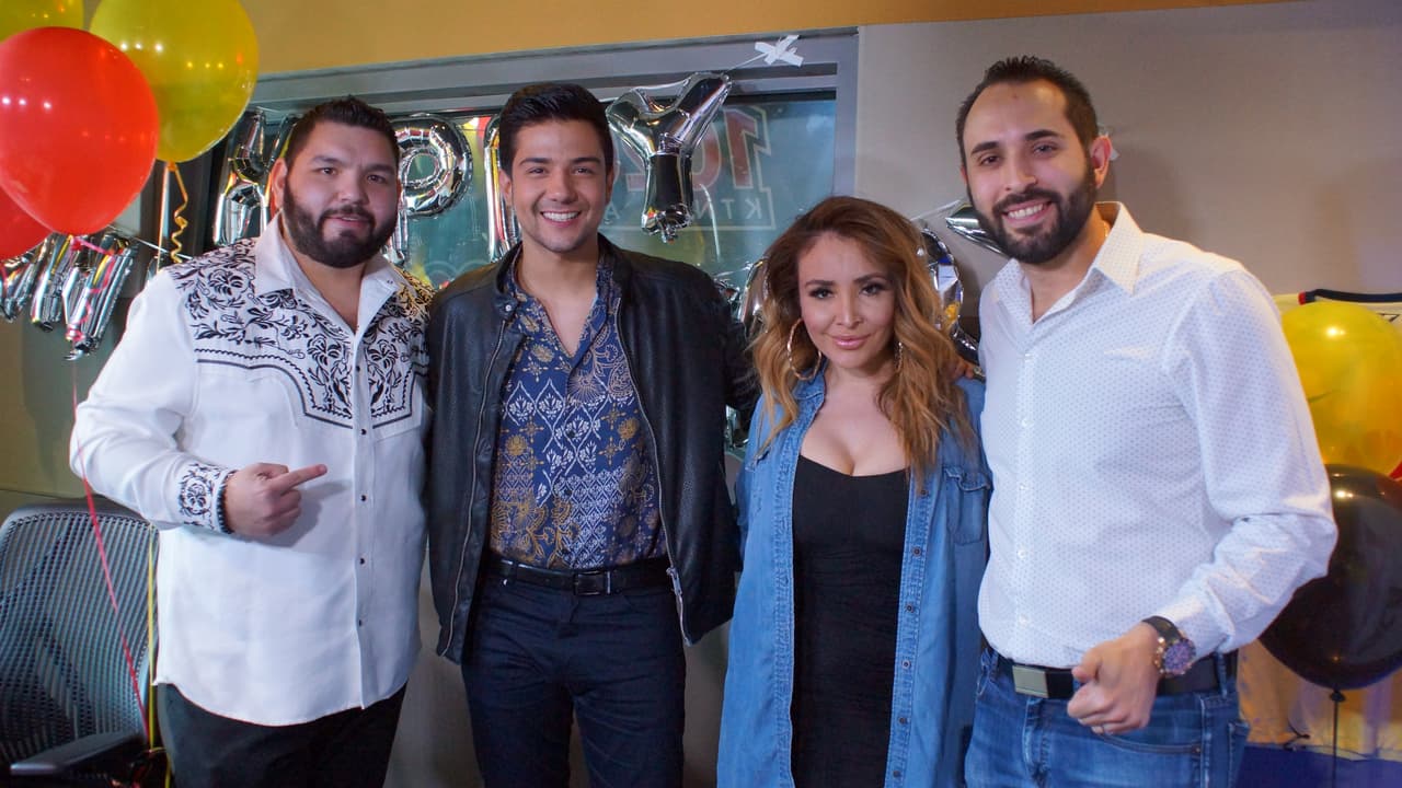 Sabemos que volverás, 
<b>Luisito Coronel</b>. ¡Gracias por venir a felicitarnos!