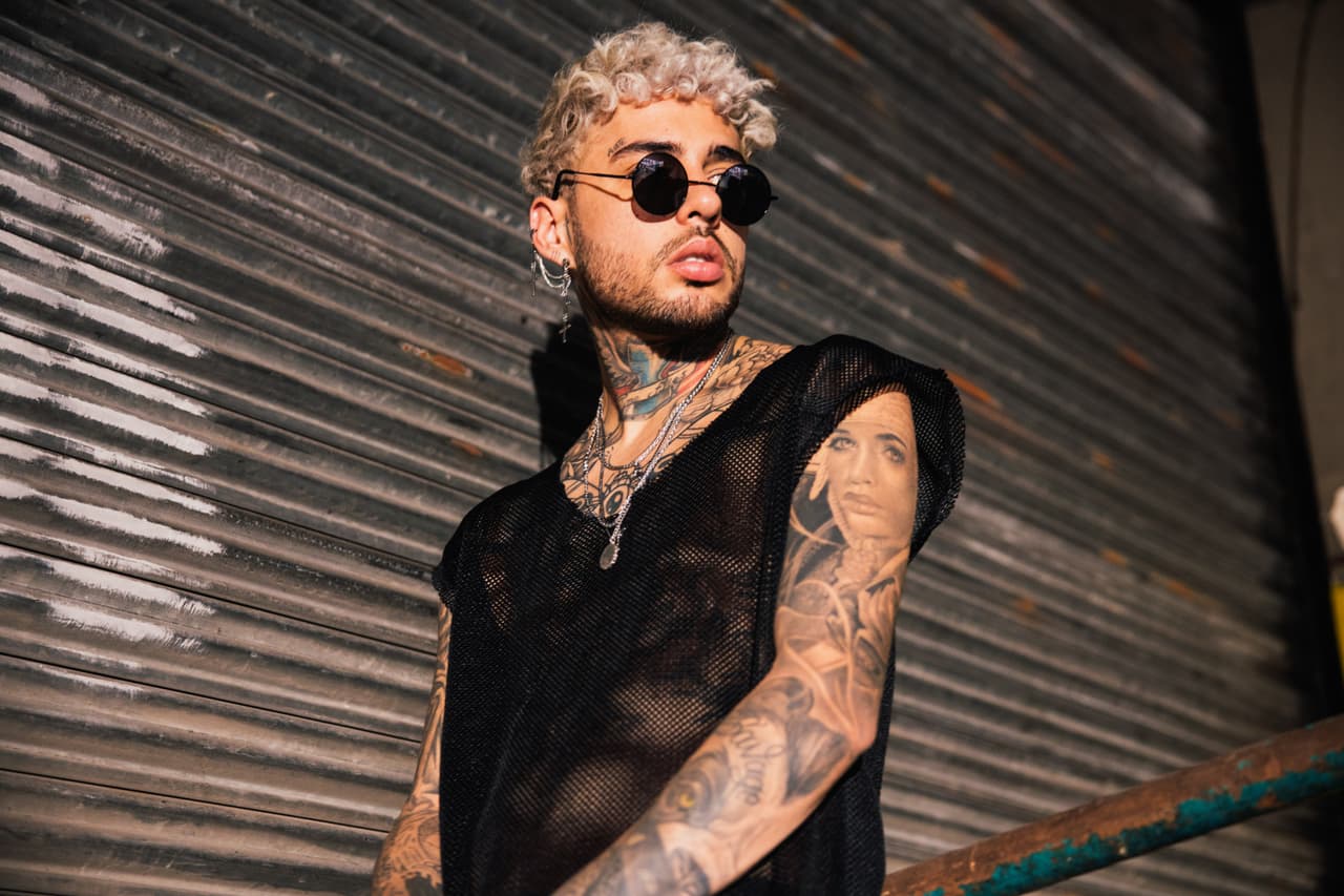 <b>Dalex</b> es otra de las celebridades del género urbano que participará como presentador de la ceremonia que se transmitirá en vivo desde el American Airlines de Miami, Florida.