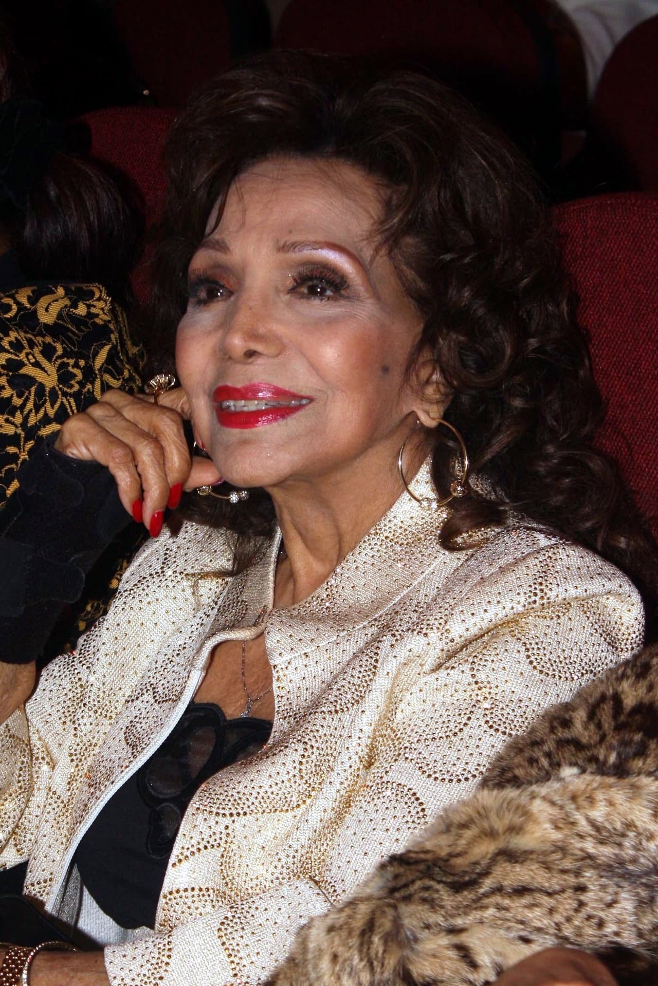 "17 Años". Juan Gabriel a dúo con María Victoria. Cantante y actriz mexicana de cine y televisión y una de las estrellas de la Época de Oro del Cine Mexicano.