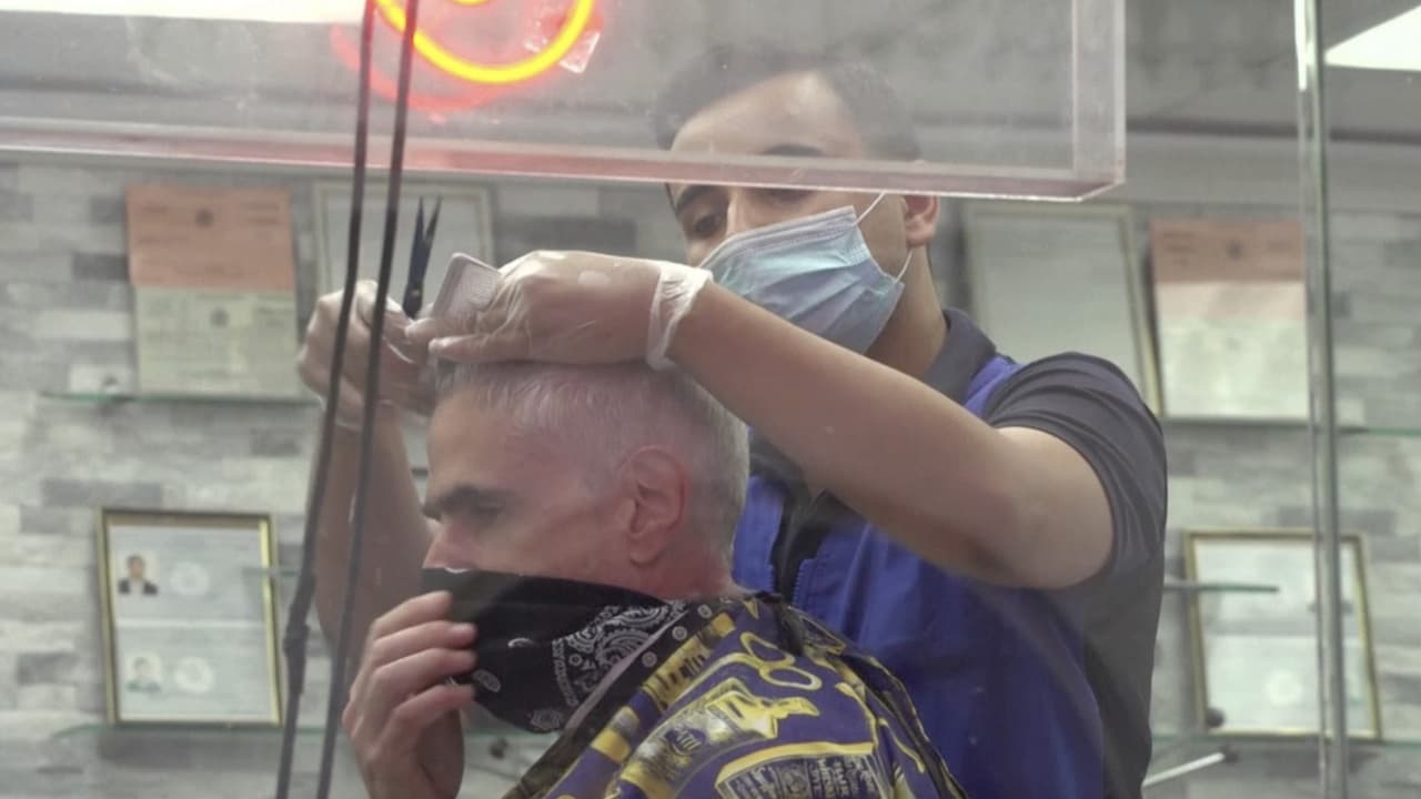 Uno de los trabajadores del lugar, Kevin Kinne, dijo a la agencia AP: "Dios mío, quería volver a trabajar", afirmó. "Somos un parque pequeño y todos nos conocemos, somos amigos".