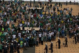 Muere aficionado de Palmeiras tras una riña con fanáticos del Timao