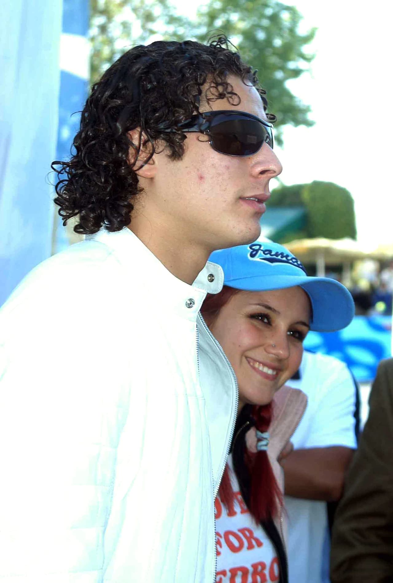 Después de poco más de dos años de relación, Dulce María y Poncho Herrera terminaron, y la cantante comenzó un noviazgo con el portero Memo Ochoa. La relación comenzó en 2005 y duró poco, debido a que tenían una apretada agenda de trabajo.