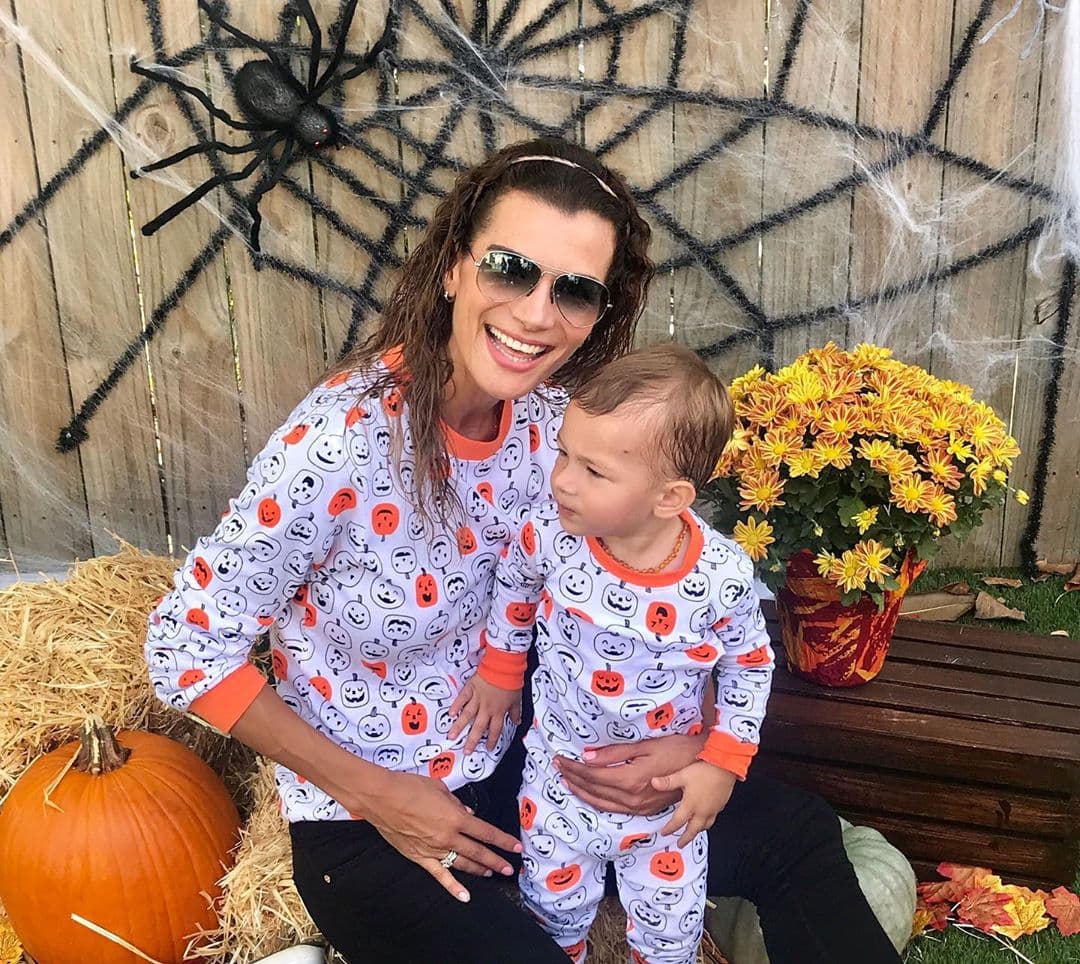 La orgullosa madre contó al pie de las fotografías lo feliz que la hace ver a sus hijos gozar su niñez.