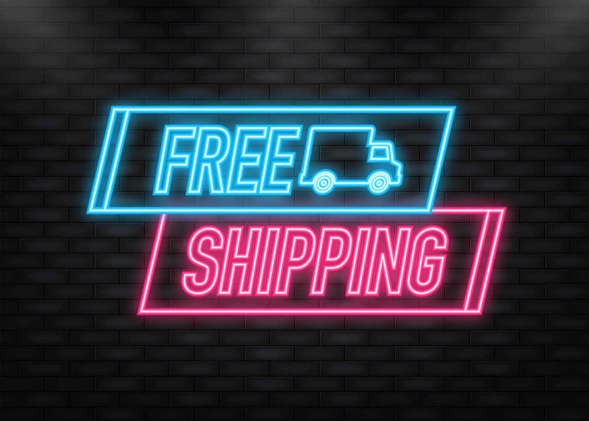 Ofrecer incentivos para añadir más artículos al carrito de la compra, como el envío gratuito, es otro ejemplo de los trucos para vender más. 
<br>
<br>
<br>