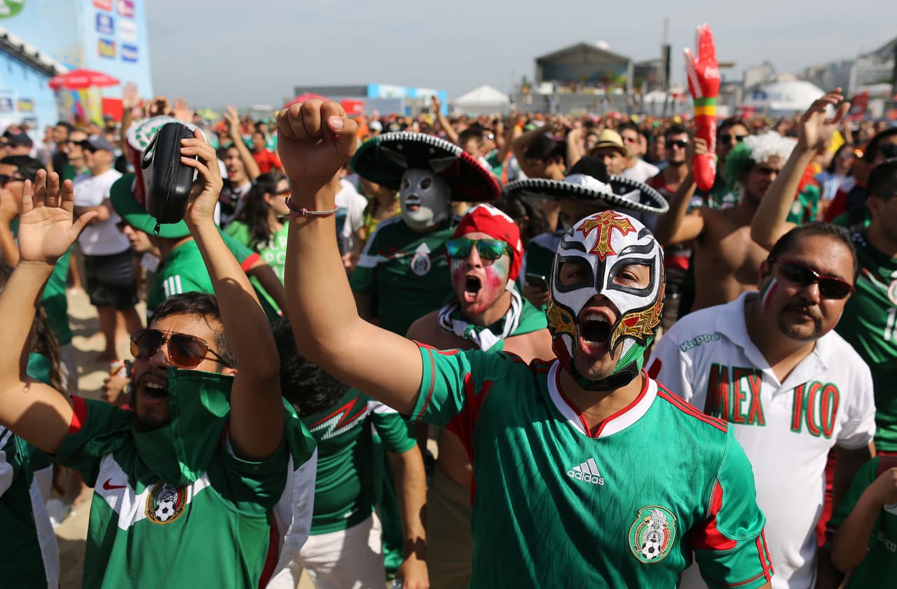 Sombreros de charro y máscaras de lucha libre: el origen de los íconos que distinguen a México en la tribuna