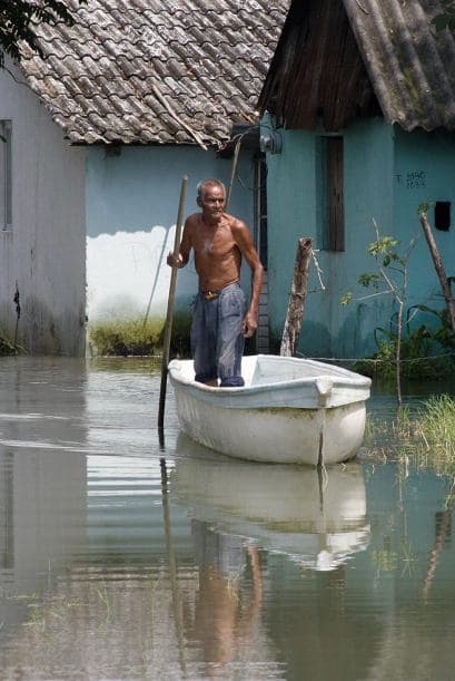 De los 10 ríos que hay en la entidad, sólo tres permanecen desbordados desde hace un mes y afectan a 151 mil personas en el estado.