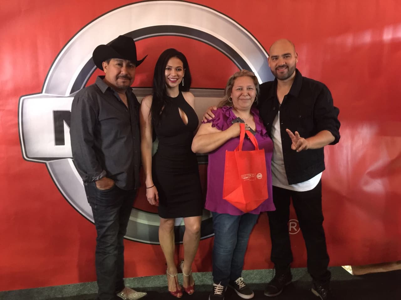 Un día de mucha diversión en el Fair Park de Dallas con El Bueno, La Mala y El Feo.