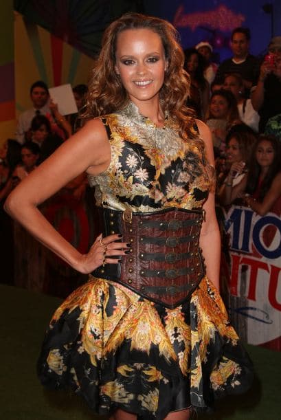 Cabello estilo Premios Juventud 2014