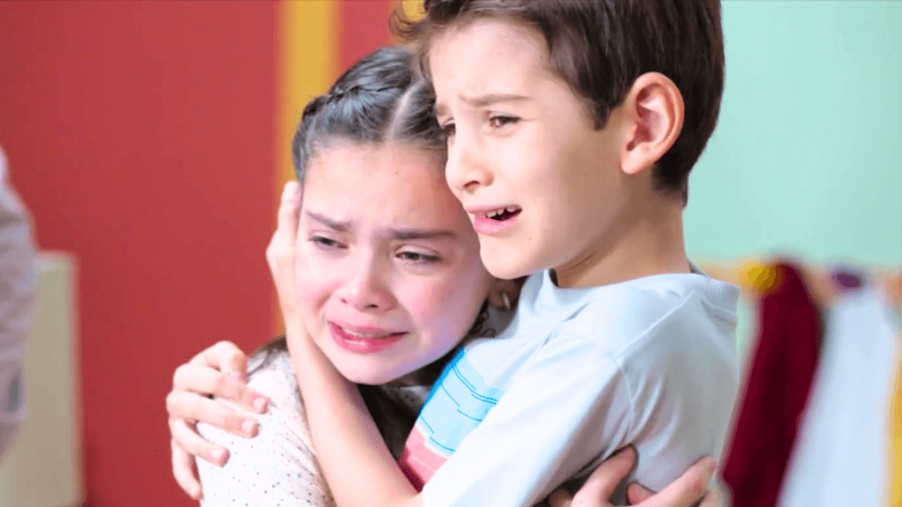 Pipe confirma que Natalia es su hermana | Papás Por Siempre | Capítulo 17