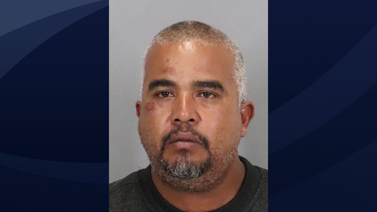 Juan Ávila es residente de San José y tiene 41 años. La Unidad de Investigaciones de Agresiones Sexuales del Departamento de Policía de San José participó en el arresto.
<br>