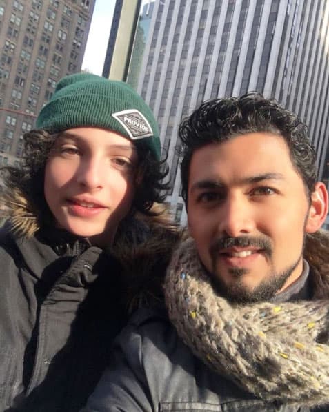 Miguel ya tiene 26 años y sorprendió a sus seguidores en su cuenta de Instagram, al publicar esta fotografía donde aparece con uno de los protagonistas de la exitosa serie 'Stranger Things': "Un gusto encontrarme al actor de una serie que he disfrutado mucho y me recuerda buenos tiempos #strangerthings #Finn #Mike".