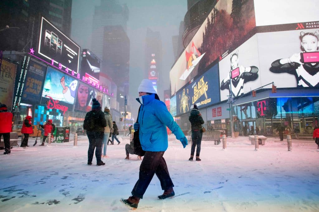 10 consejos para sobrevivir a la ‘bomba metereológica’ que afecta a EEUU