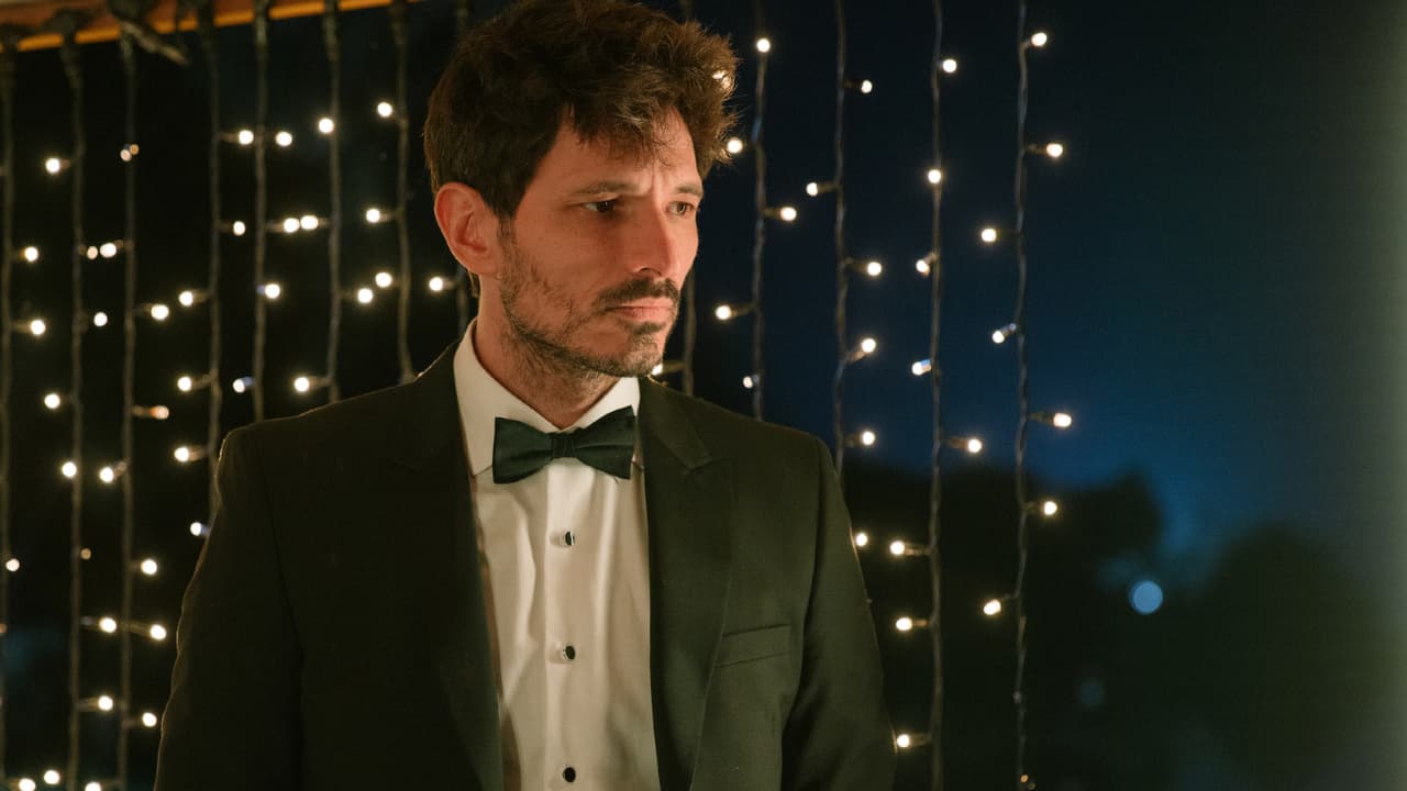 Armando (Andrés Velencoso) em "Elite"