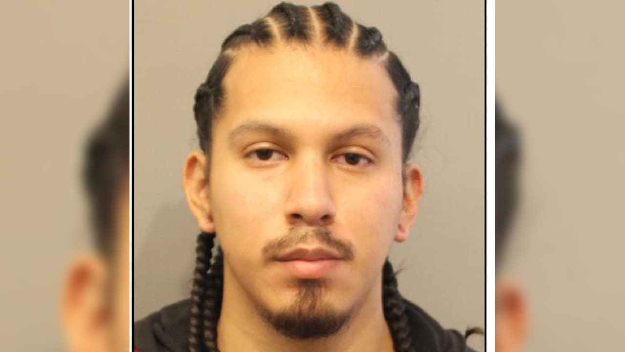 Luis Angel Martínez, 27 años, conducía acompañado de un menor de 15 años.