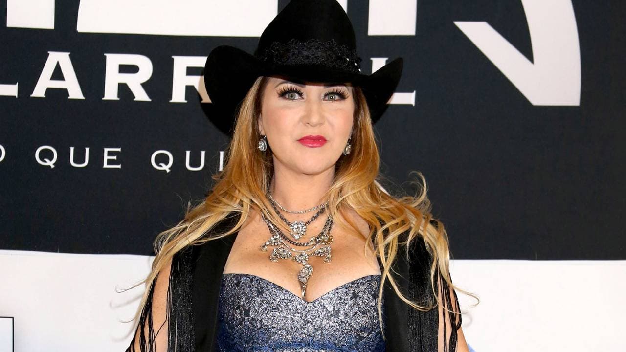 Alicia Villarreal confiesa si le preocupa que la critiquen en redes sociales