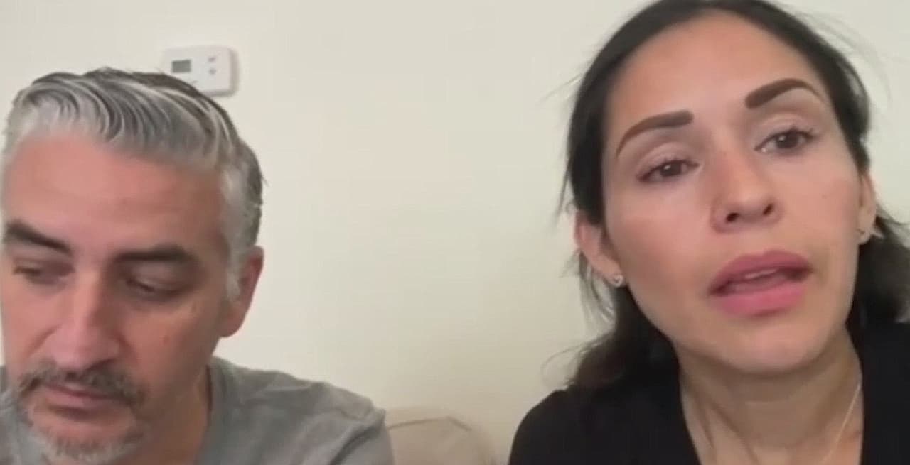 “Impactó completamente nuestra economía”, dijo Valeria. “Me encantaría volver a trabajar, pero en el hospital me dijeron que no puede estar solo”.
<br>