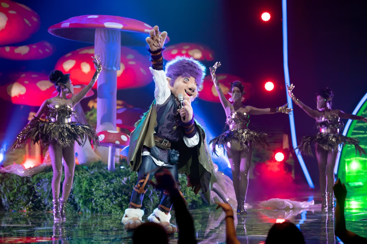 El último de esta tercia fue Duende, con el tema 'Cómo te Atreves', dedicado a Consuelo Duval.