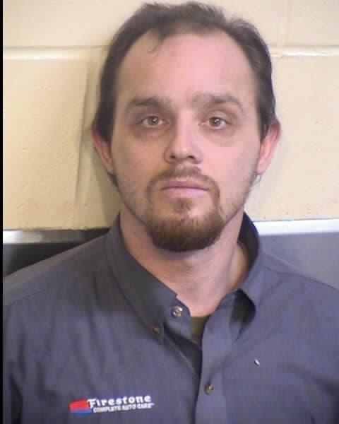 Louis Tusing, 29 años.