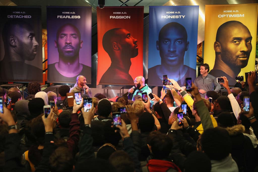 "Kobe Bryant fue una parte importante de la profunda conexión de Nike con los consumidores", dijo Nike a ESPN en un comunicado.