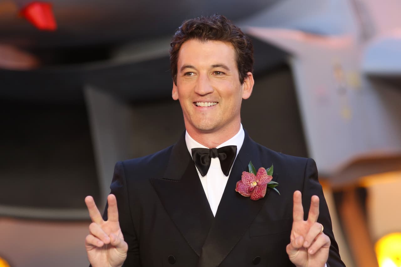 Asimismo, Miles ha trabajado en filmes como la saga de ‘Divergente’, ‘The Spectacular Now’ y ‘Fantastic Four’; pero uno de sus filmes más importantes fue la película ‘Whiplash’.