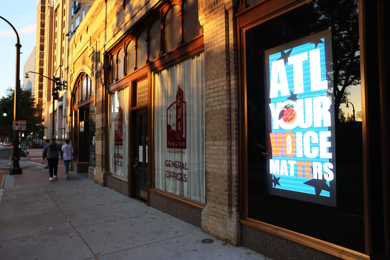 Los centros de votación de todo Georgia abrieron sus puertas la mañana de este sábado para culminar el periodo en el que los electores decidirán, entre otras cosas, quién será el próximo gobernador o gobernadora, y quién representará al estado en el Senado de Estados Unidos.
