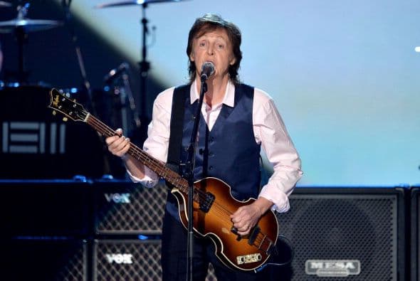 La misma cantidad cobraron por participar en el evento junto a McCartney Emeli Sande y Mike Oldfield.