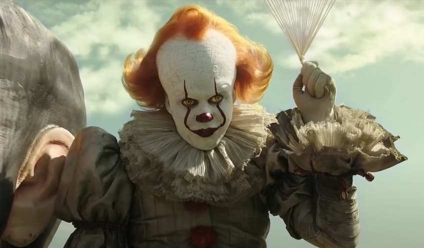 <b>Bill Skarsgård - Pennywise, el payaso</b>
<br>En 2017 llegó a la pantalla grande el esperado ‘remake’ de ‘It’, una popular historia basada en la novela homónima de Stephen King.