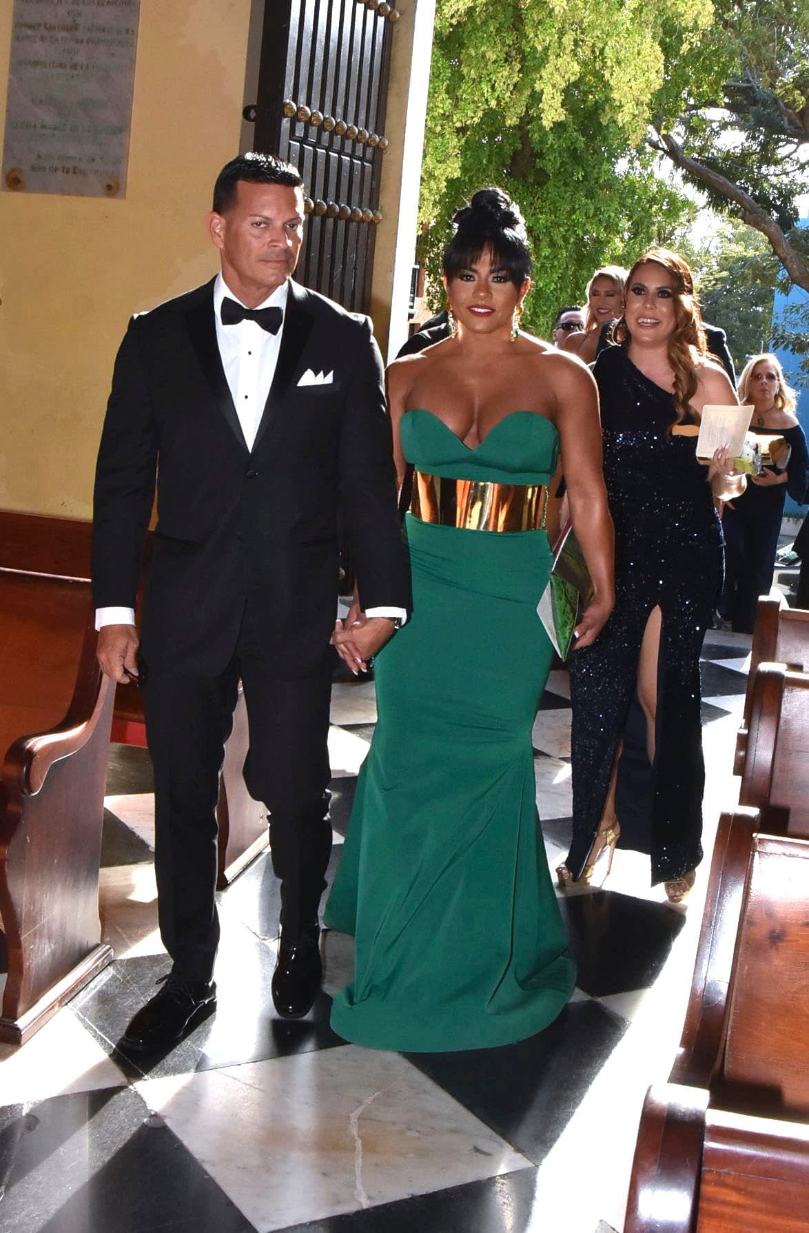 Maripily le comentó a más de uno de los asistentes a la boda, que lo más que le gusta del empresario José Berdecía es "que es un hombre bueno, bueno".