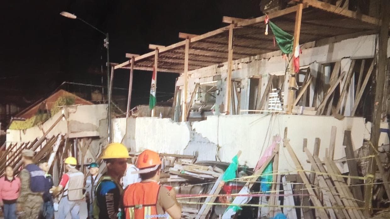 An apartment was built of the roof of the Enrique Rebsamen school in Mexico City, where the school principal lived, according to neighbors.