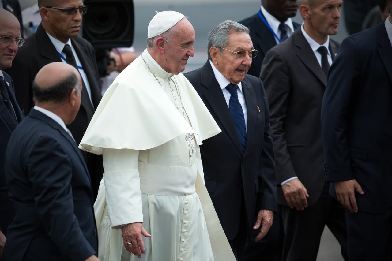 Exiliados y alcalde de Miami critican que papa no hablara con disidentes en Cuba