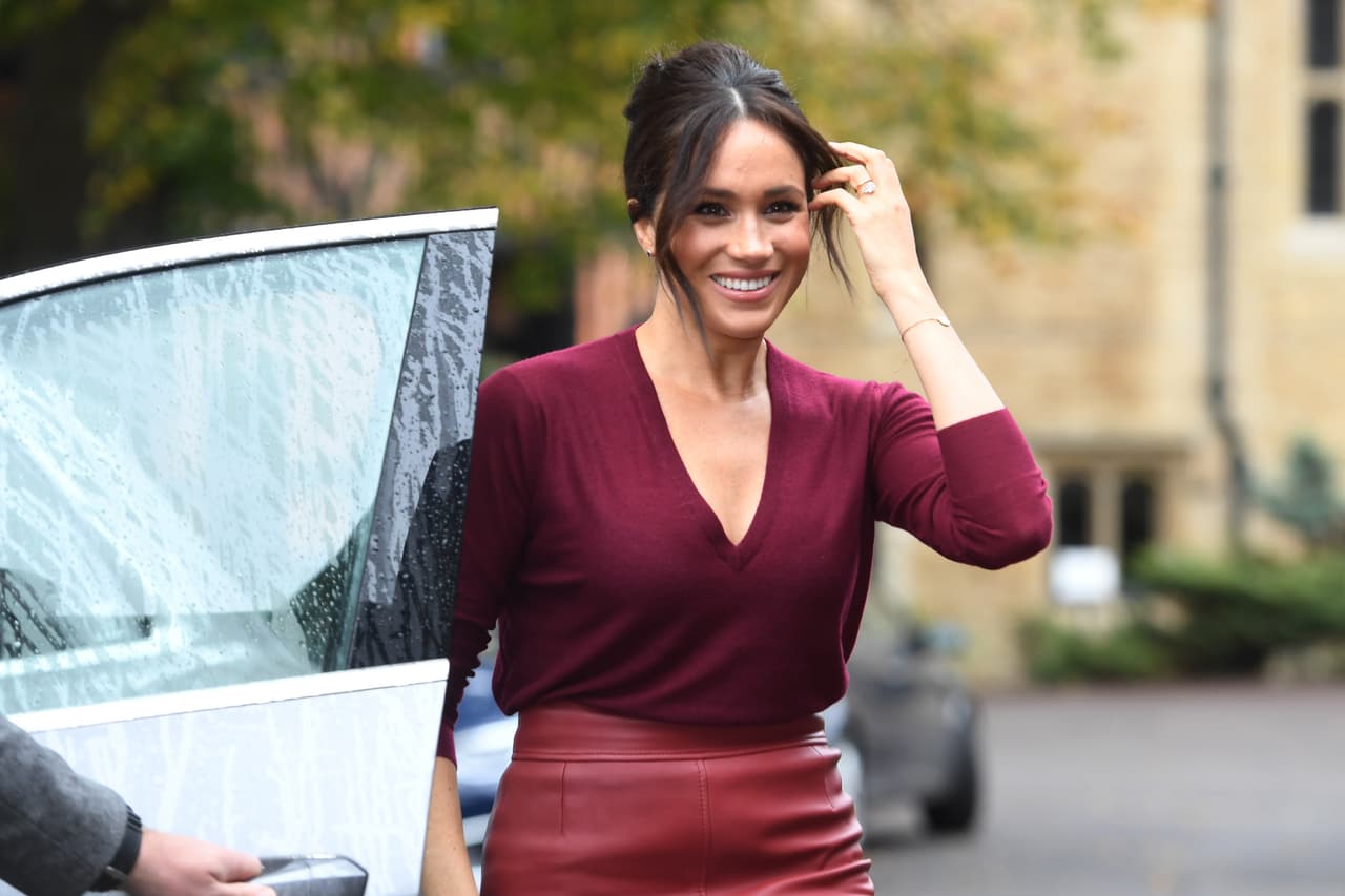 El medio hermano de
<b>Meghan Markle</b>, Thomas Markle Jr., desea que
<b> <a href="https://www.univision.com/famosos/su-paciencia-se-agoto-el-papa-de-meghan-markle-quiere-una-foto-de-su-nieto-archie-fotos">termine el distanciamiento</a></b> entre su padre y la duquesa de Sussex y le pidió a la retirada actriz que reconozca todo lo que su papá hizo por ella.