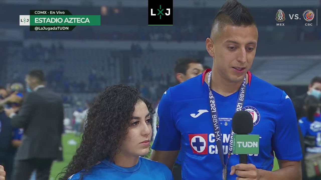 'Piojo' Alvarado dedica título a su bebé y Cata consigue su sueño