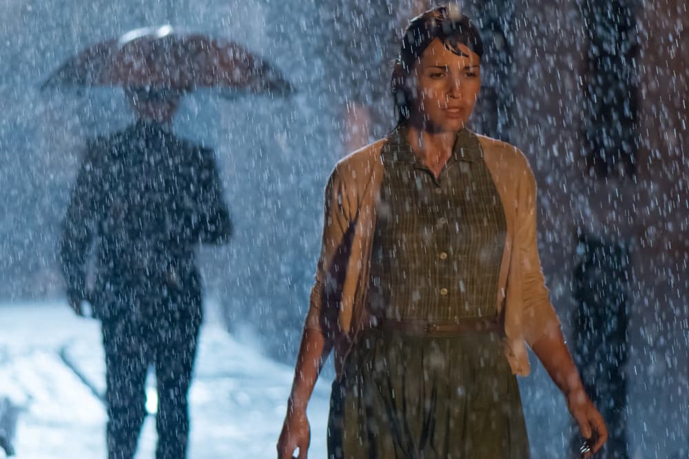 Pero llega muy tarde.