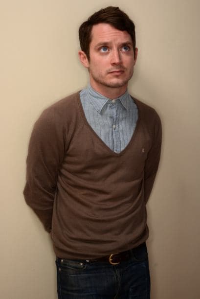 Elijah Wood - Estoy devastado e impactado, una verdadera pérdida. Descanse en paz, Philip Seymour Hoffman.