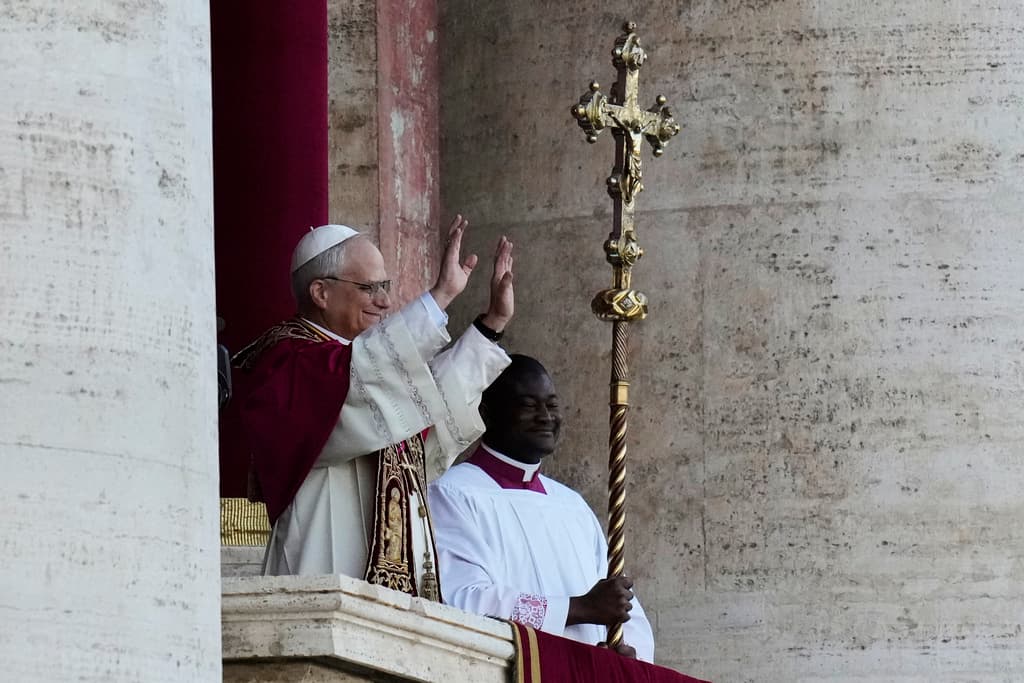 El papa León XIV tiene un largo historial de críticas a las políticas migratorias de Trump