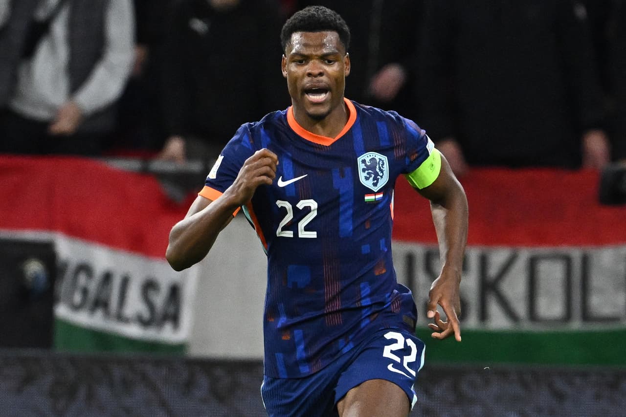 Dumfries evita primer descalabro de Países Bajos ante Hungría 