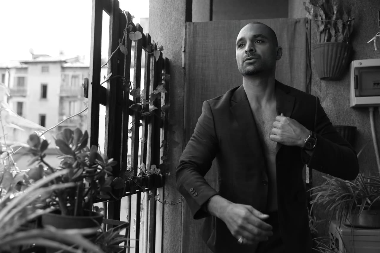 <h2 class="cms-H2-H2">Michael Mando asistirá a los Latin AMAs 2024</h2>
<br>Actor canadiense conocido por su papel en el Marvel Cinematic Universe y en las series 'Better Call Saul' y 'Orphan Black'.
<br>