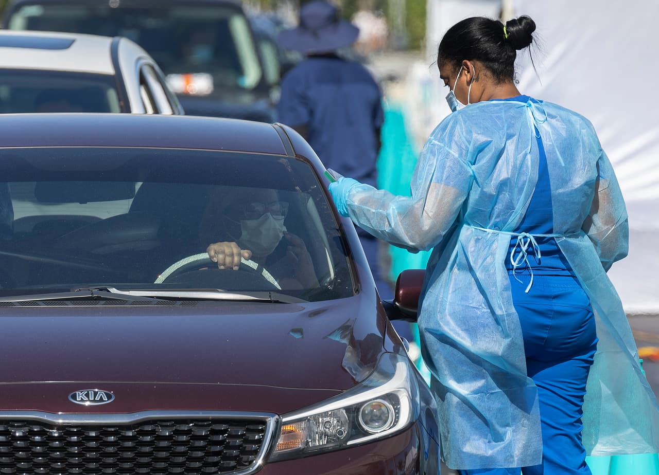 Otro sitio donde se instaló uno de estos centros de aplicación de pruebas es Plaza Dan Paul.